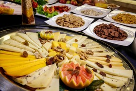 Housez Suites & Apartments