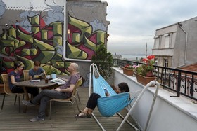 Hush Hostel Lounge