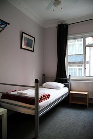 Hush Hostel Lounge