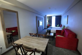 Ibis Styles Istanbul Bomonti Hotel