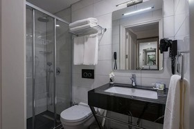 Istanbul Airport Express Hotel