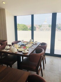 Istanbul Midpoint Hotel