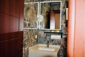 Istanbul Midpoint Hotel