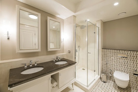 Ist Flats Serviced Apartments-Emaar Sq