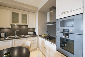 Ist Flats Serviced Apartments-Emaar Sq