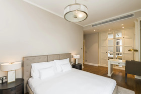 Ist Flats Serviced Apartments-Emaar Sq