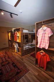 Juliet Rooms & Kitchen