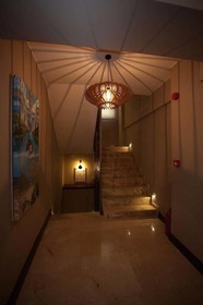 Juliet Rooms & Kitchen