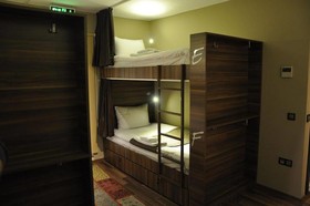 Juliet Rooms & Kitchen