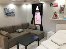 Julyet Suite