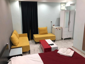 Julyet Suite