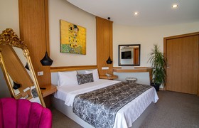 Trikos Boutique Hotel