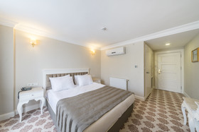 Kensington Hotel
