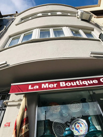 La Mer Boutique Hotel