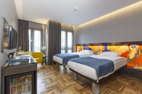 Lampa Design Hotel