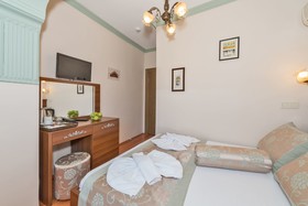 Lamp Hotel