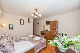 Lamp Hotel