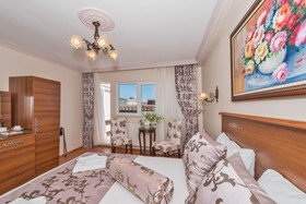 Lamp Hotel
