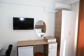 Laos Otel & Apartment