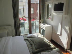 La Petite Maison