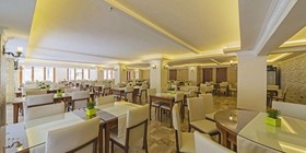 Lausos Palace Hotel