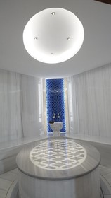 La Vita Suites
