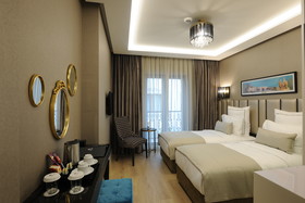 Le Petit Palace Hotel