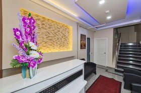 Le Premier House
