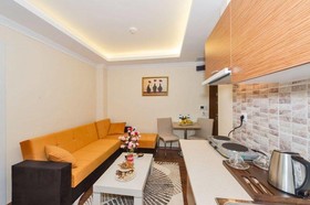 Le Premier House
