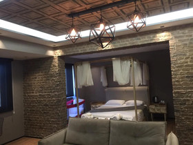 Lily Airport Otel