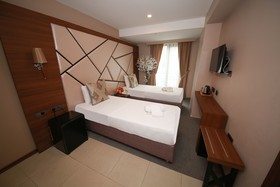 Litros Hotel & Spa