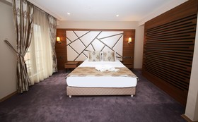 Litros Hotel & Spa