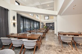 Livinton Hotel