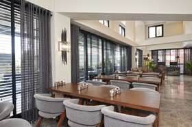 Livinton Hotel