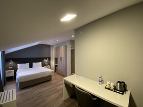 Livinton Hotel