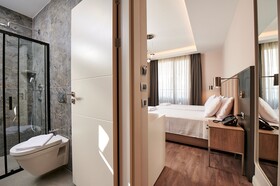 Livinton Hotel