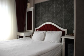 Nova City Hotel