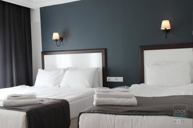 Nova City Hotel