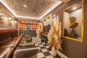 Lord Morgan & Exclusive Design Nisantasi