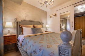 Lord Morgan & Exclusive Design Nisantasi