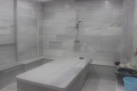 Loss Hotel