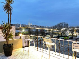 Lumina Boutique Hotel