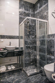 Luxir Hotel