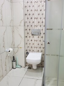 Maniz Studio Apart