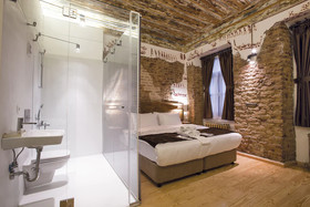 Gensuites Pera Hotel