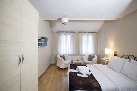Gensuites Pera Hotel