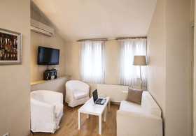 Gensuites Pera Hotel
