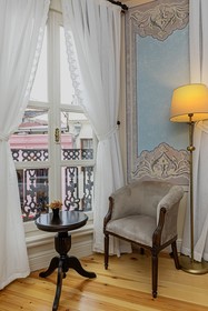 Meroddi Barnathan Hotel