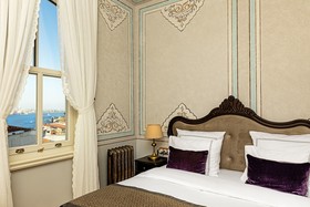 Meroddi Barnathan Hotel