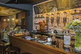 Meroddi Galata Mansion